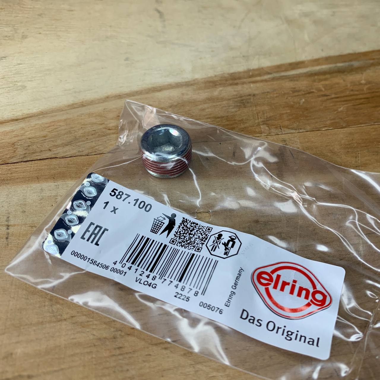 JUEGO DE TORNILLOS DE CAMARA (10 UNDS)