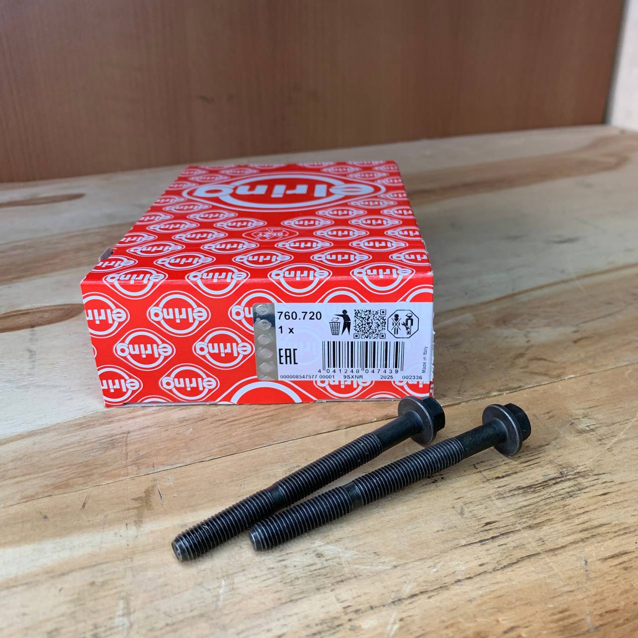 JUEGO DE TORNILLOS DE CAMARA (10 UNDS)