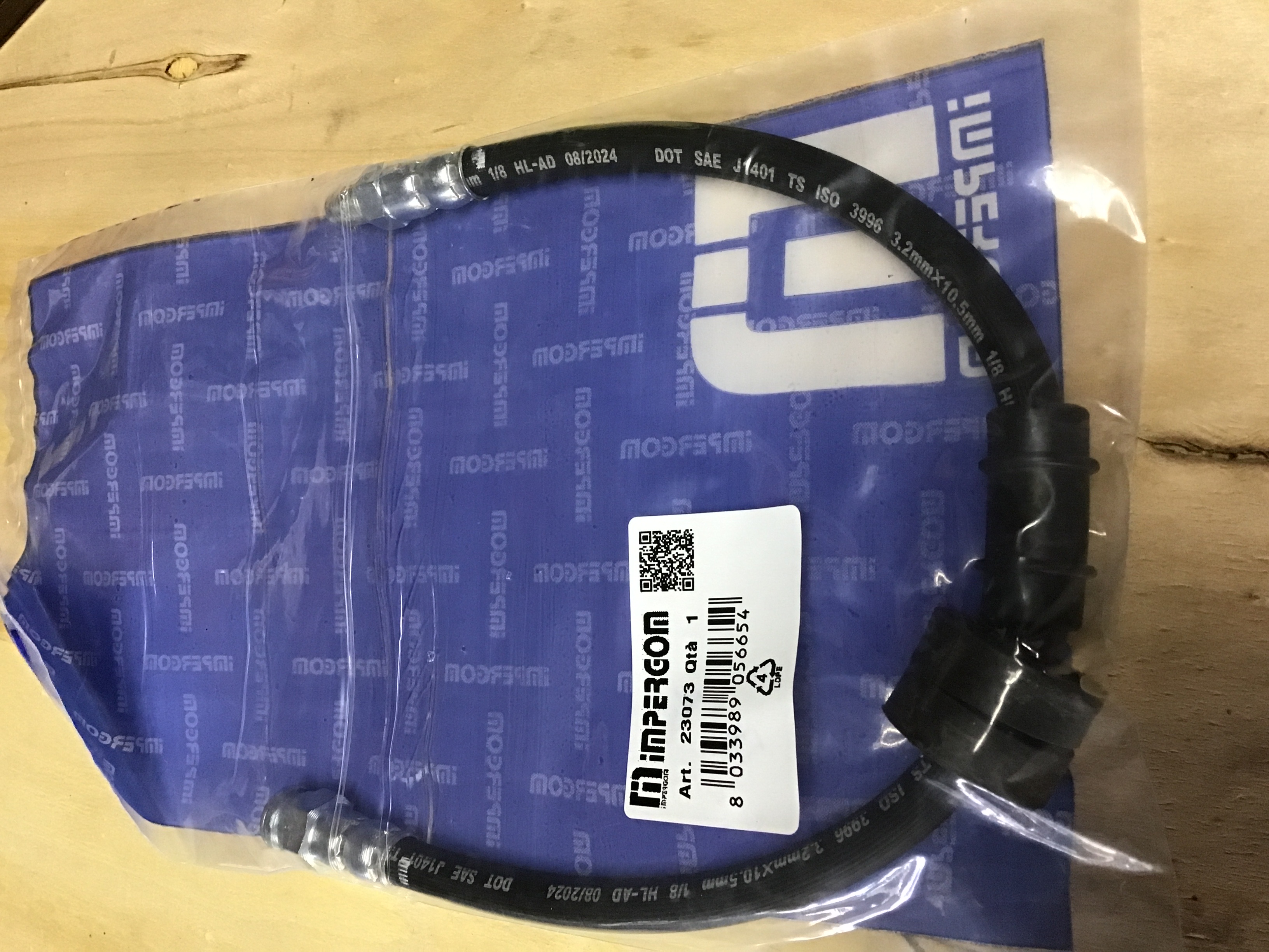 MANGUERA DE FRENO DELANTERA