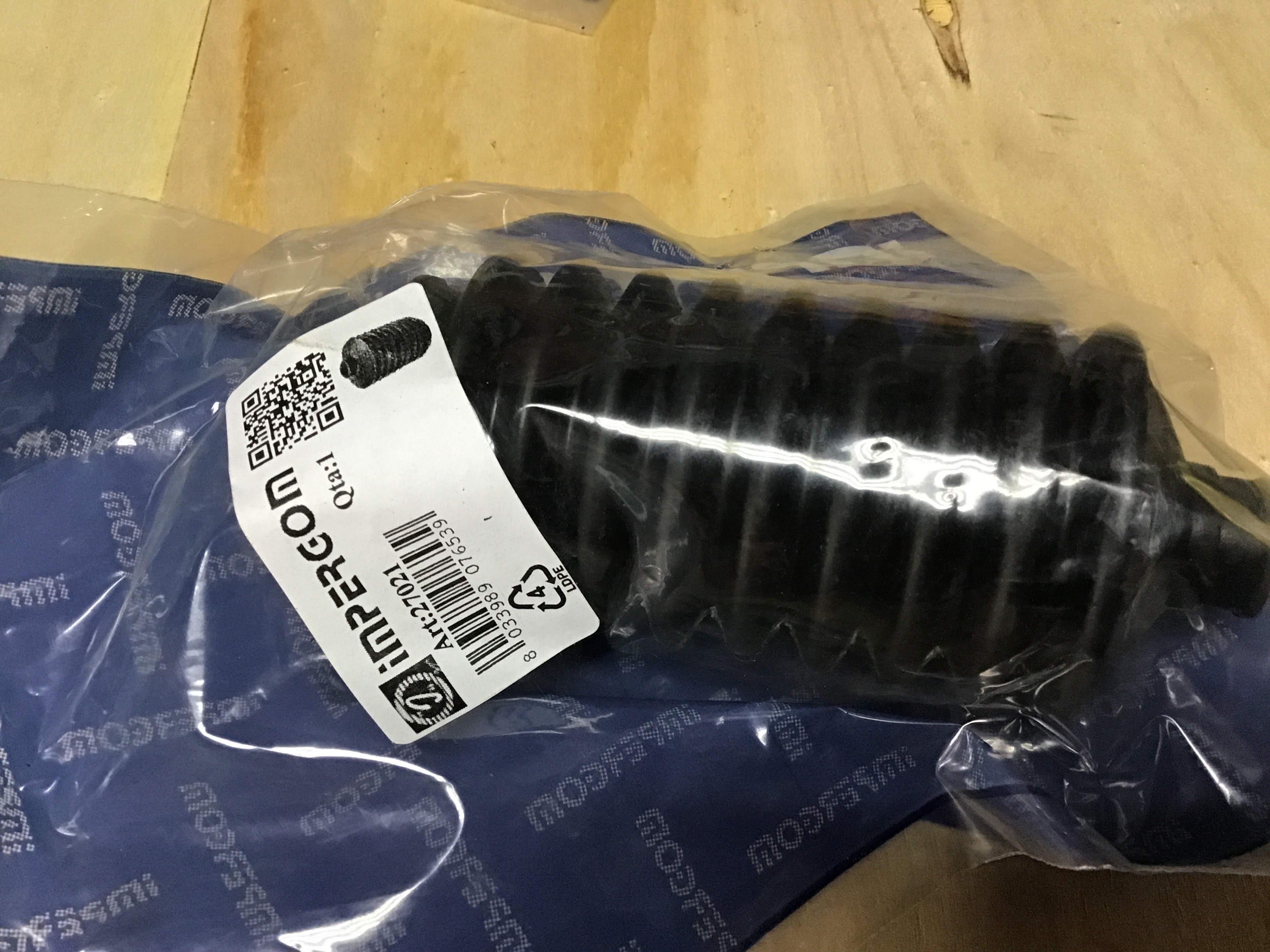 CUBREPOLVO DE CAJETIN LADO IZQUIERDO